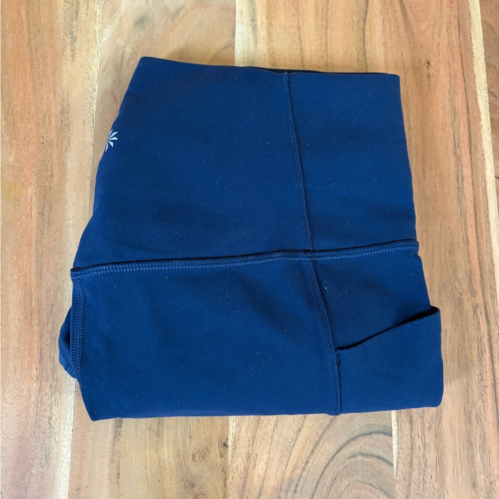 Athleta Salutation Stash 7/8 Tight in Navy